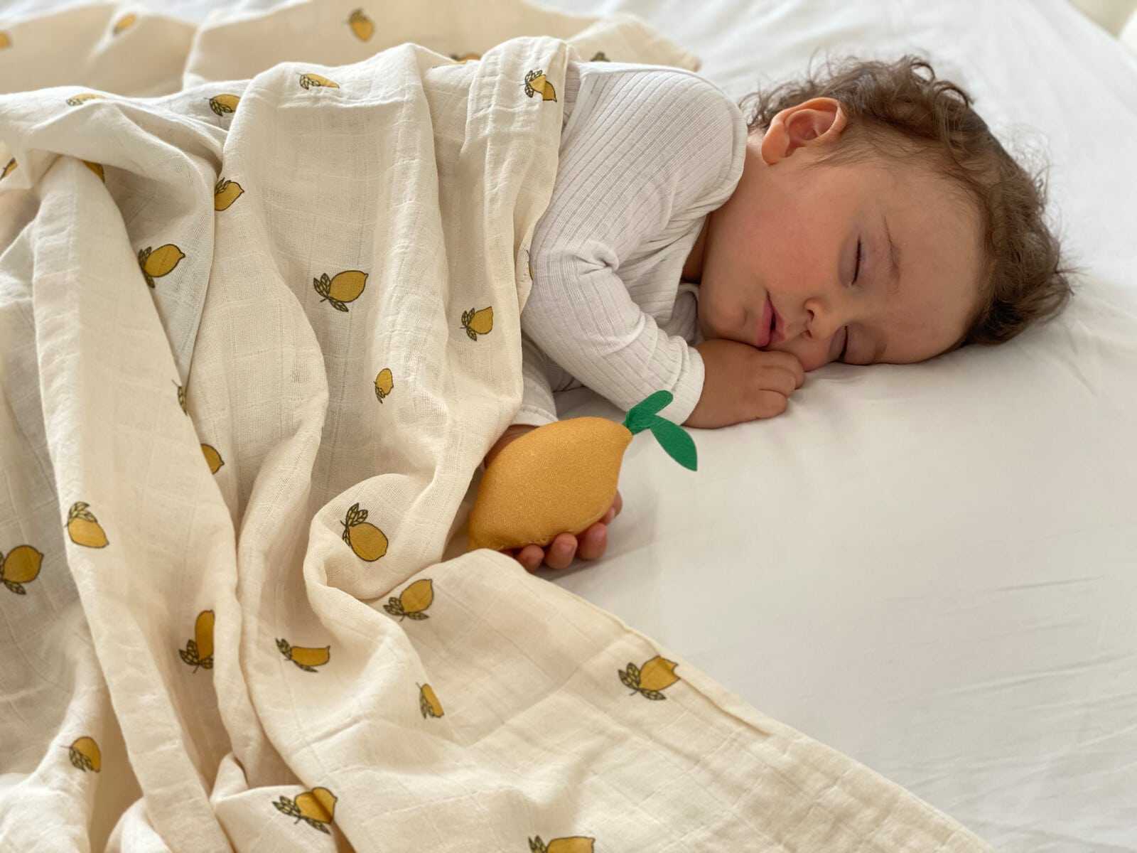 Муслиновые пеленки для новорожденных: что это и для чего?