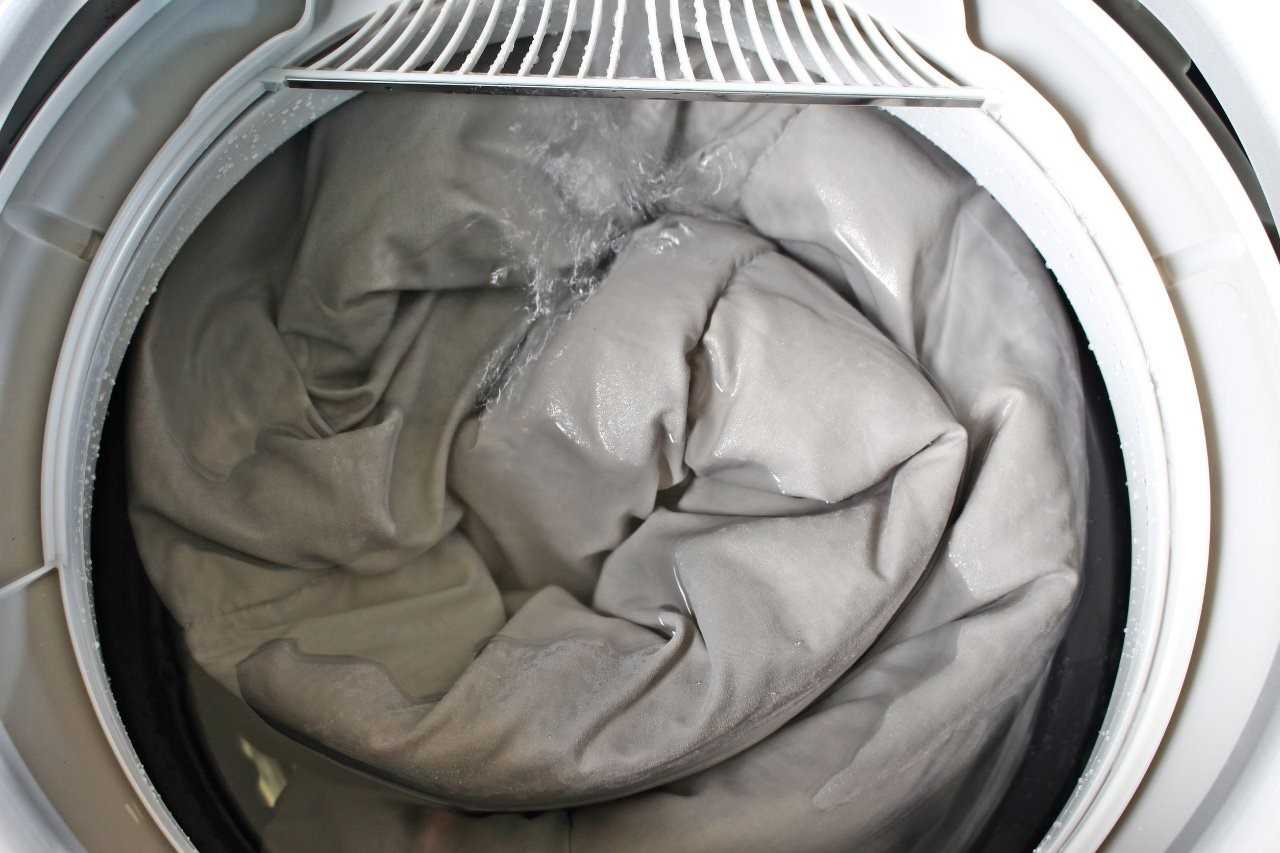 10 ошибок при стирке, которые убивают не только одежду, но и стиральную машину