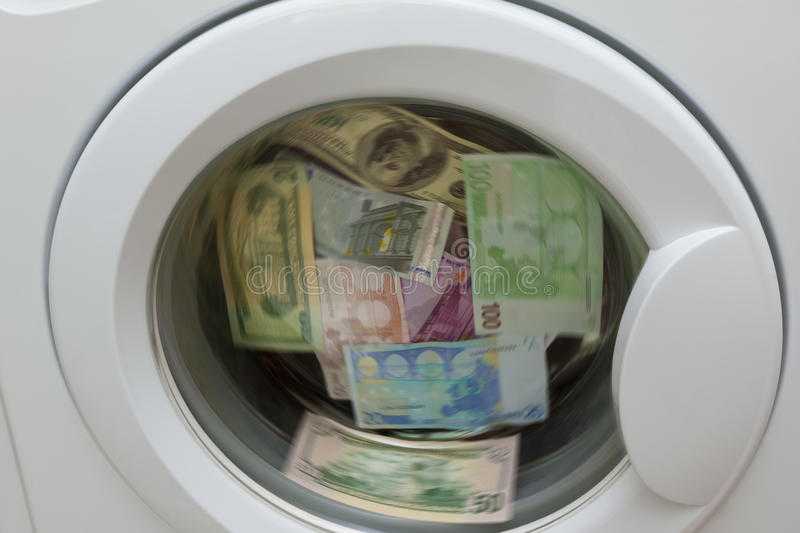 Постиранные евро и доллары: что делать с деньгами после стиральной машины