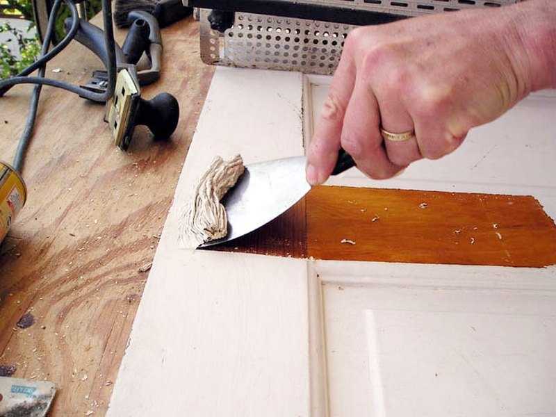 Эффективные методы удаления старой краски с дверей