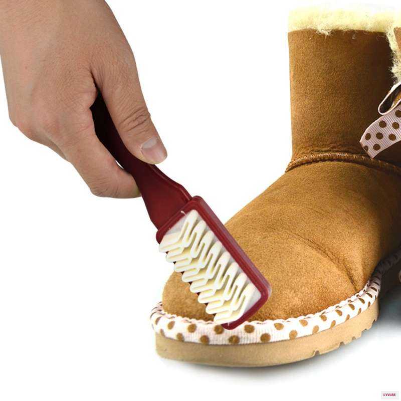 Как отмыть белую подошву на кроссовках от грязи и пятен