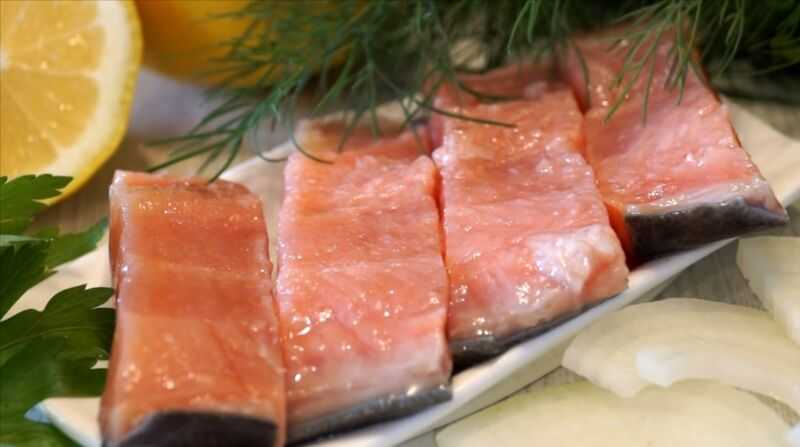 Семга соленая в домашних условиях. как правильно засолить красную рыбу в домашних условиях :: syl.ru