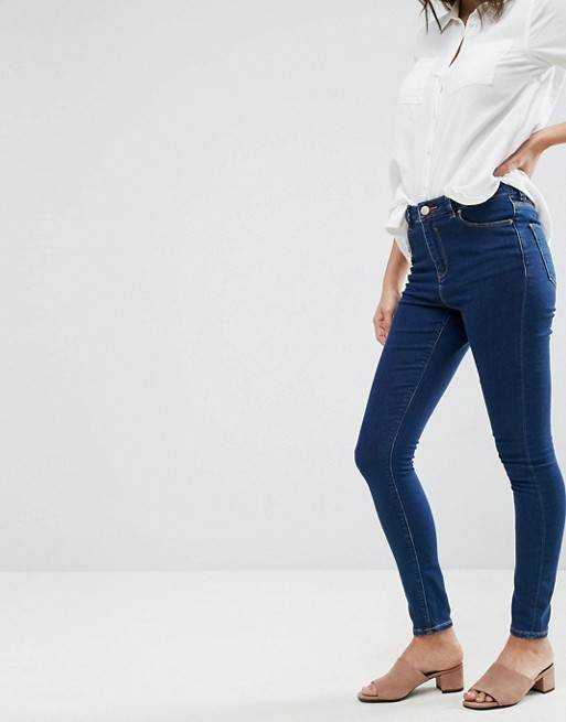 Как и что делать если джинсы растянулись после стирки: повторная стирка в правильном режиме