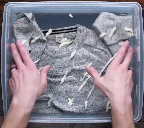 Как растянуть севший после стирки шерстяной свитер