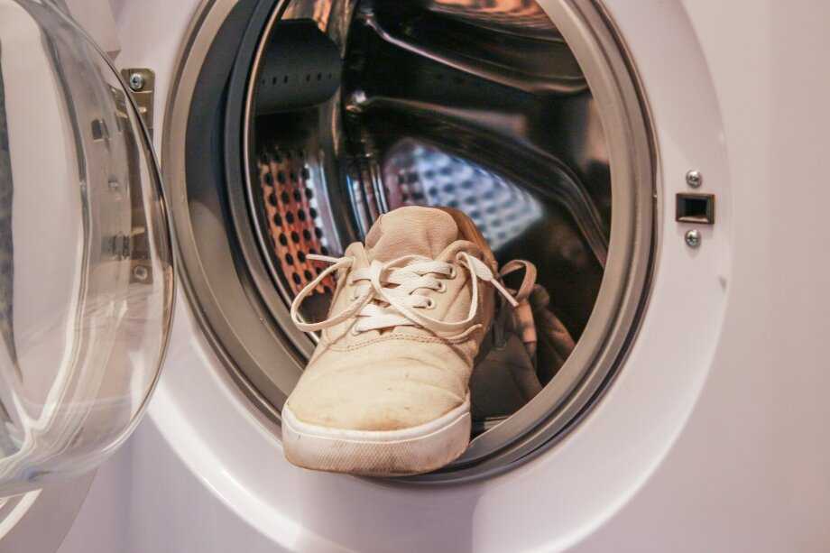 Можно ли стирать тапочки в стиральной машине и как это делать правильно