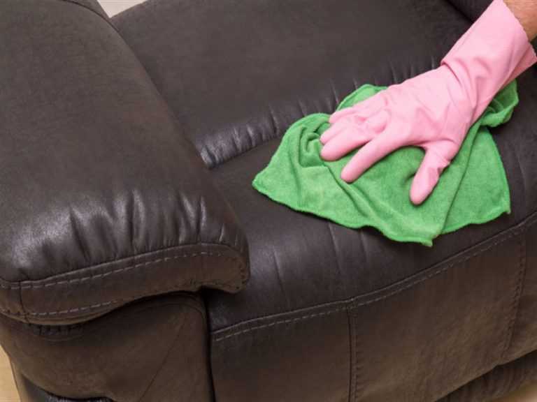 Методы чистки кожаных диванов, рекомендации по ежедневному уходу