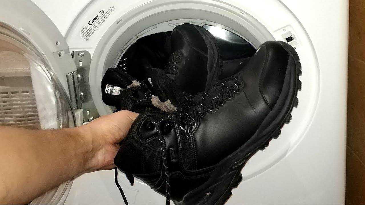 Можно ли стирать грязные сапоги Куома: ручной и машинный способы чистки Правила устранения загрязнений с теплой обуви Как правильно сушить валенки Куома