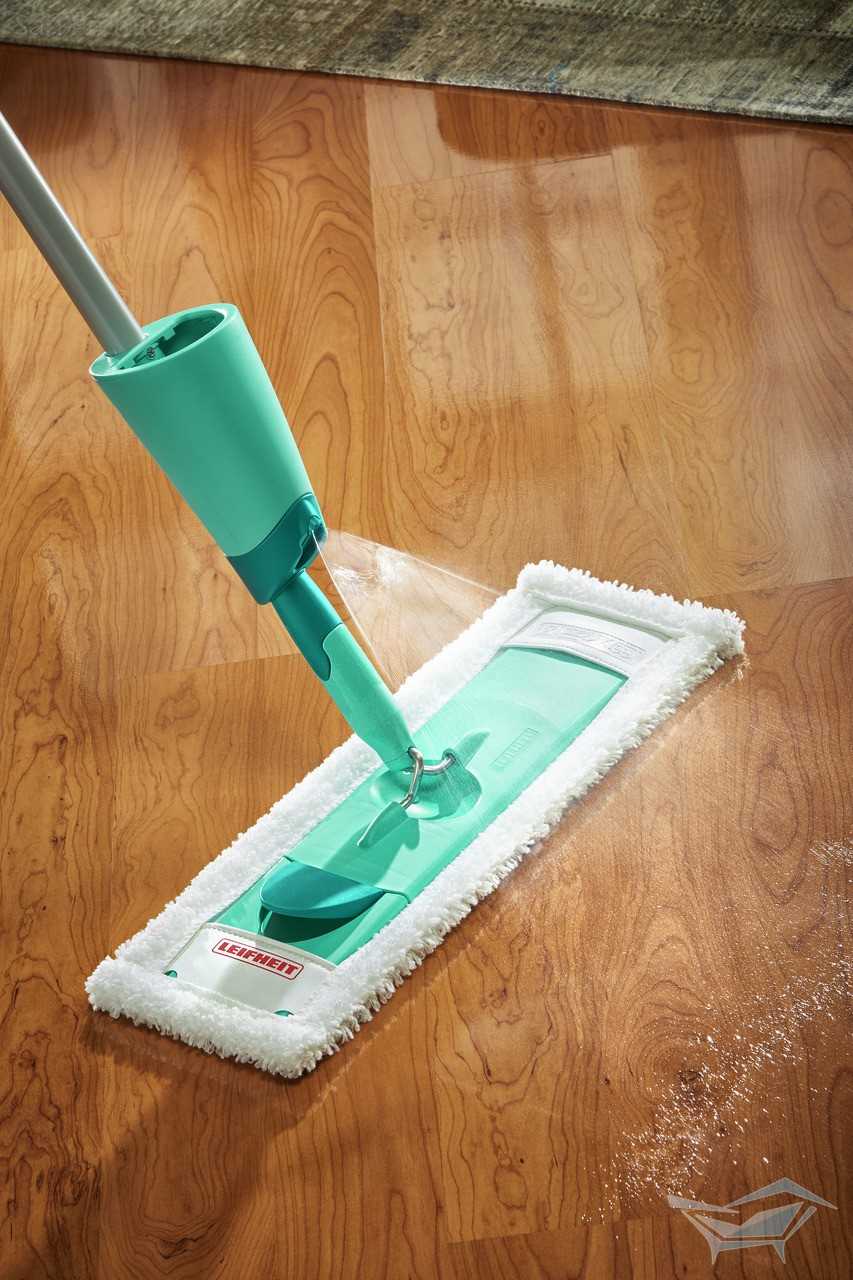 Как мыть ламинат без разводов (ламинатный пол) – в домашних условиях, чтобы блестел, после ремонта, чтобы не вздулся