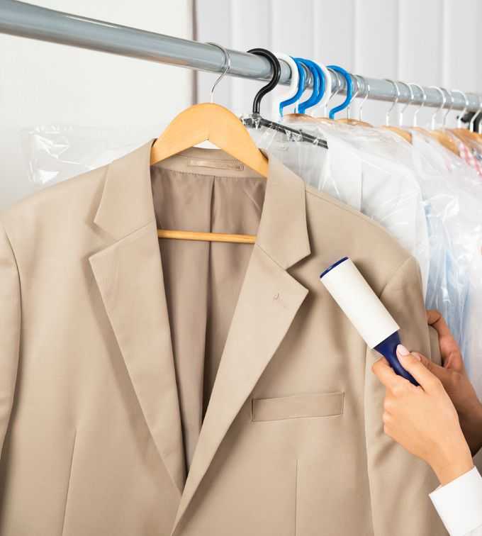 Как постирать кожаную куртку в домашних условиях, можно ли ее стирать в машинке автомат?