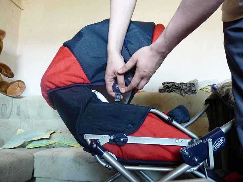 Как постирать коляску в домашних условиях