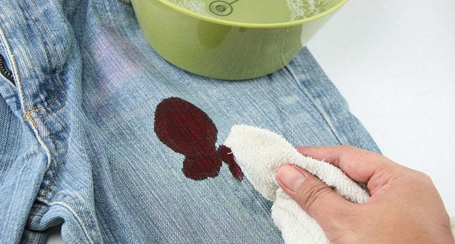 Полезные советы, чем вывести засохшую краску с джинс в домашних условиях