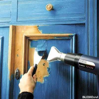 Как снять старую краску с деревянной двери?
