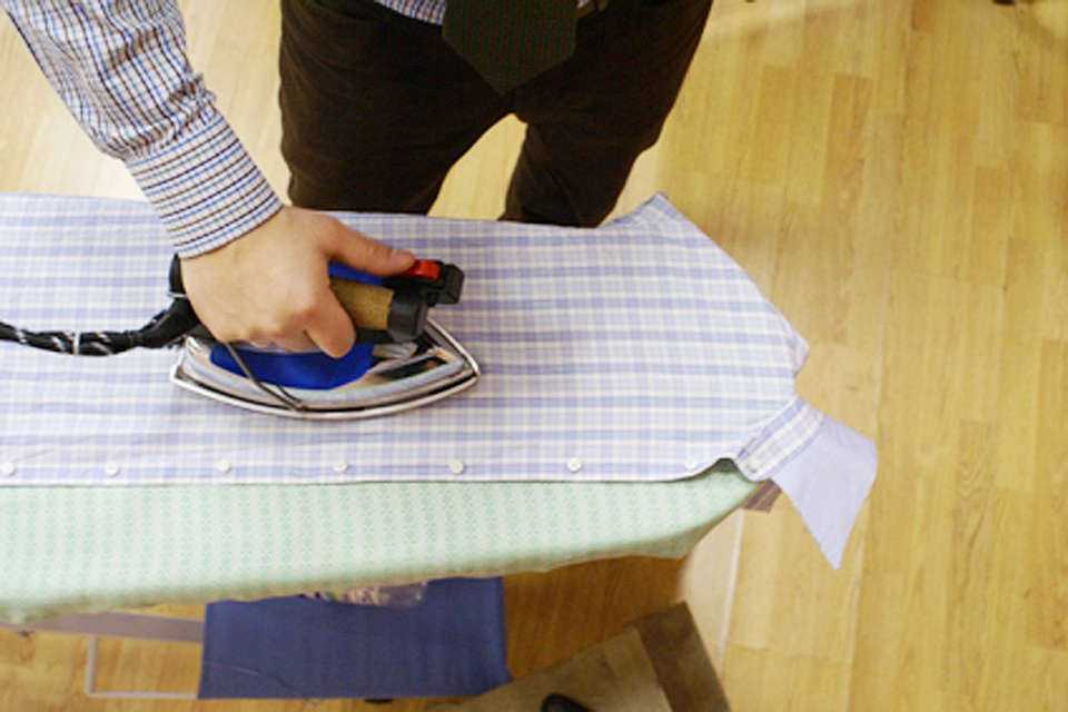 Как правильно гладить одежду, постельное белье, тюль? как правильно гладить вещи на гладильной доске? как правильно гладить пиджаки?