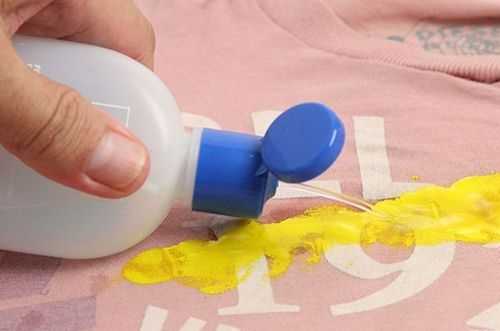 Способы удаления водоэмульсионной краски с одежды: эффективные методы отстирывания с ткани разных типов | в мире краски