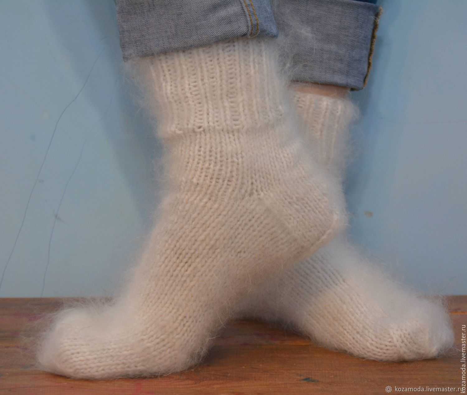 Как стирать носки в домашних условиях: как правильно в стиральной машине, от грязи и черной подошвы, шерстяные, цветные, в мешке для стирки?