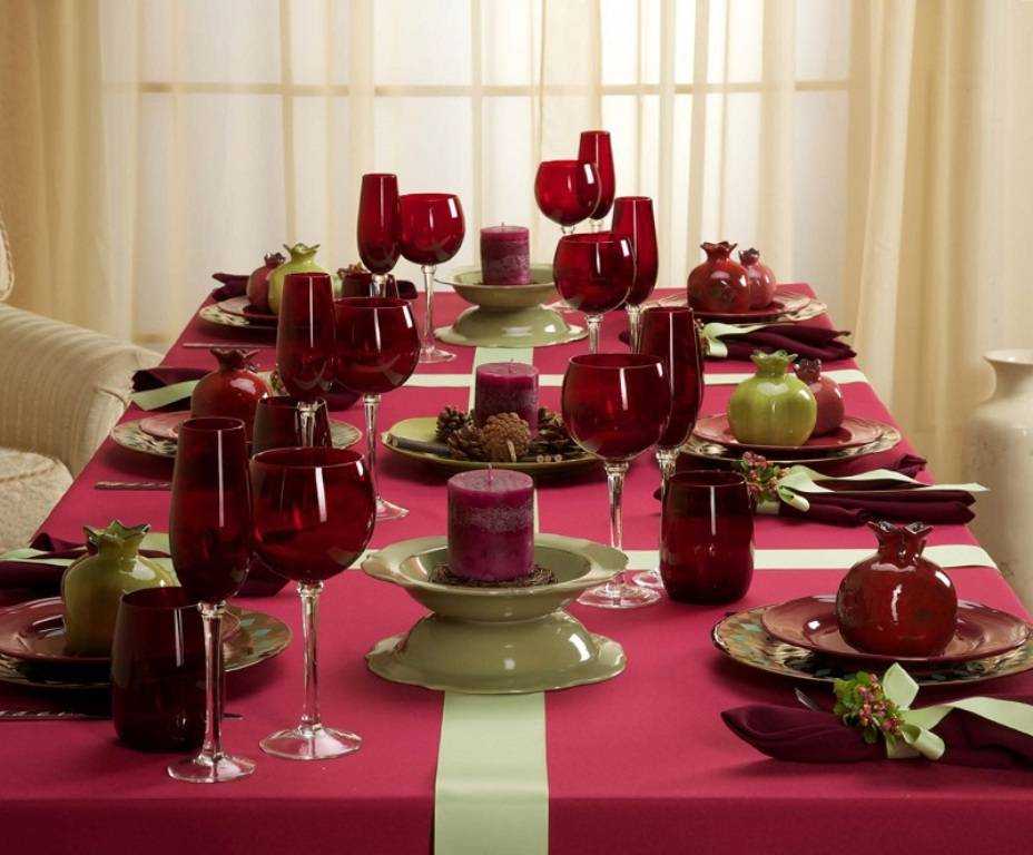 Сервировка стола к празднику в домашних условиях: правила декорирования и подбор меню для любого случая