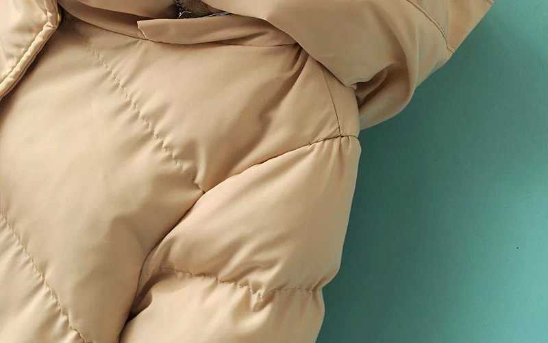 Как вывести жирное пятно с болоневой куртки (пуховика) в домашних условиях?