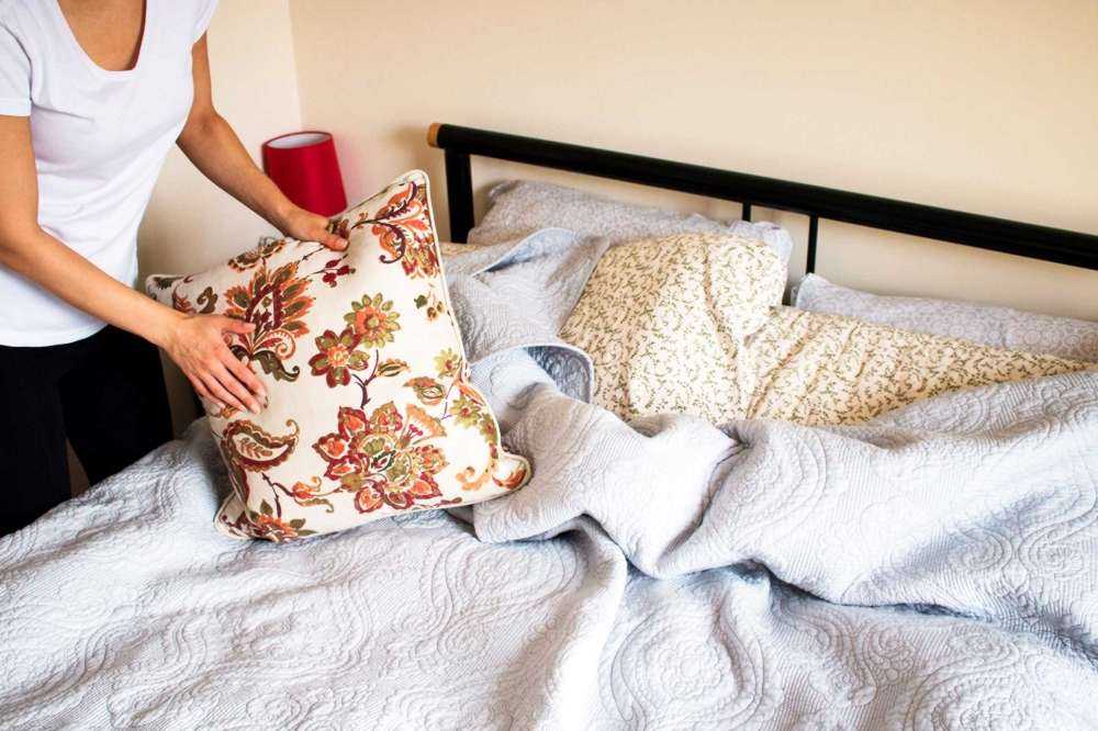 Как часто нужно менять постельное белье чтобы защитить себя от бактерий  - досуг - мой дом на joinfo.com