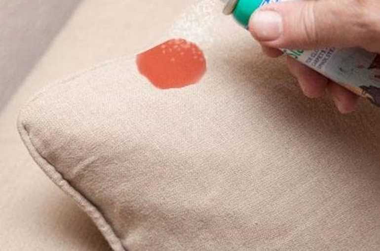 Как отстирать воск от одежды: 10 способов убрать пятно от парафина