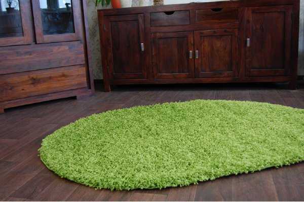 Как поднять ворс на ковре в домашних условиях?