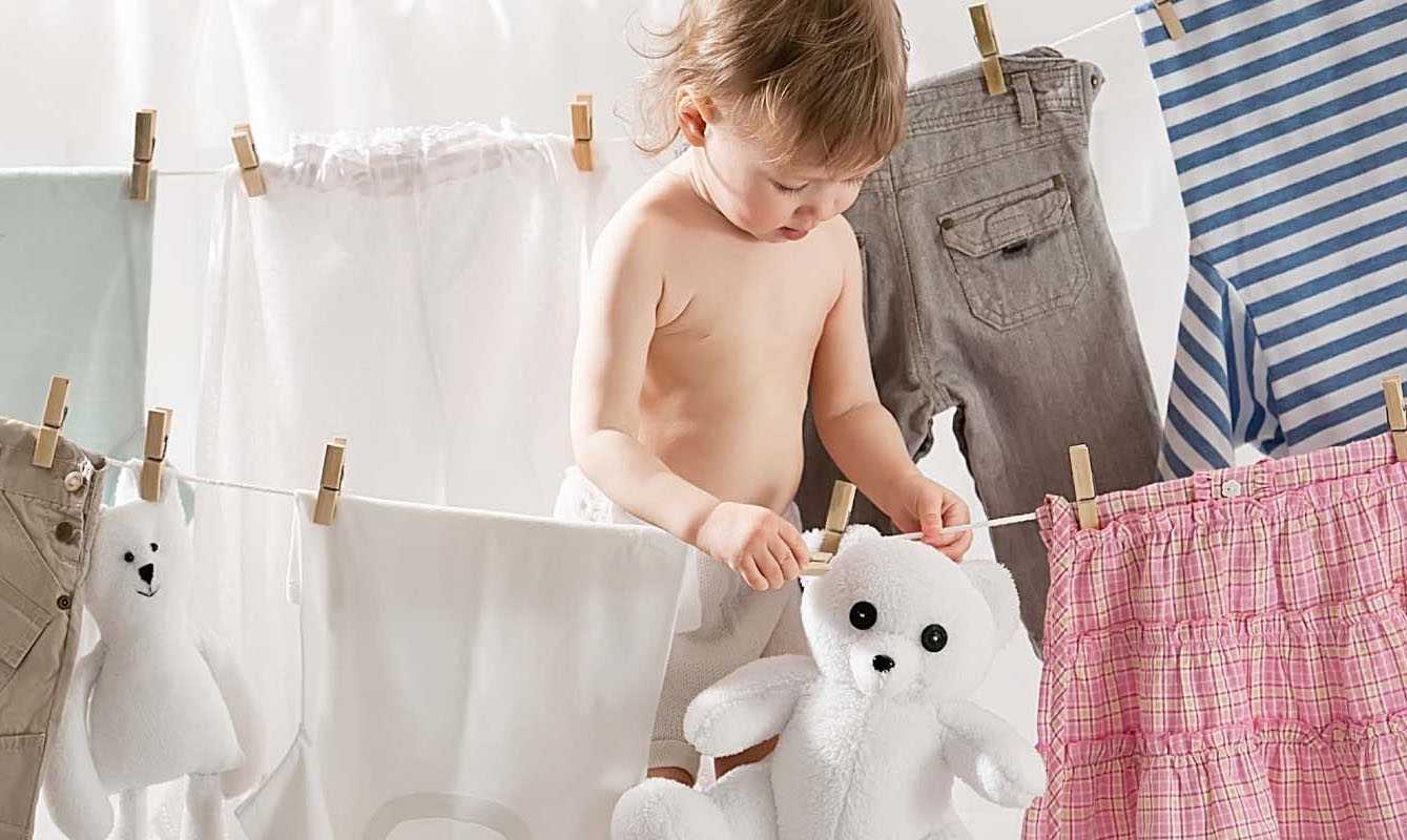 Как отстирать пелёнки: при какой температуре стирать вещи для новорождённых