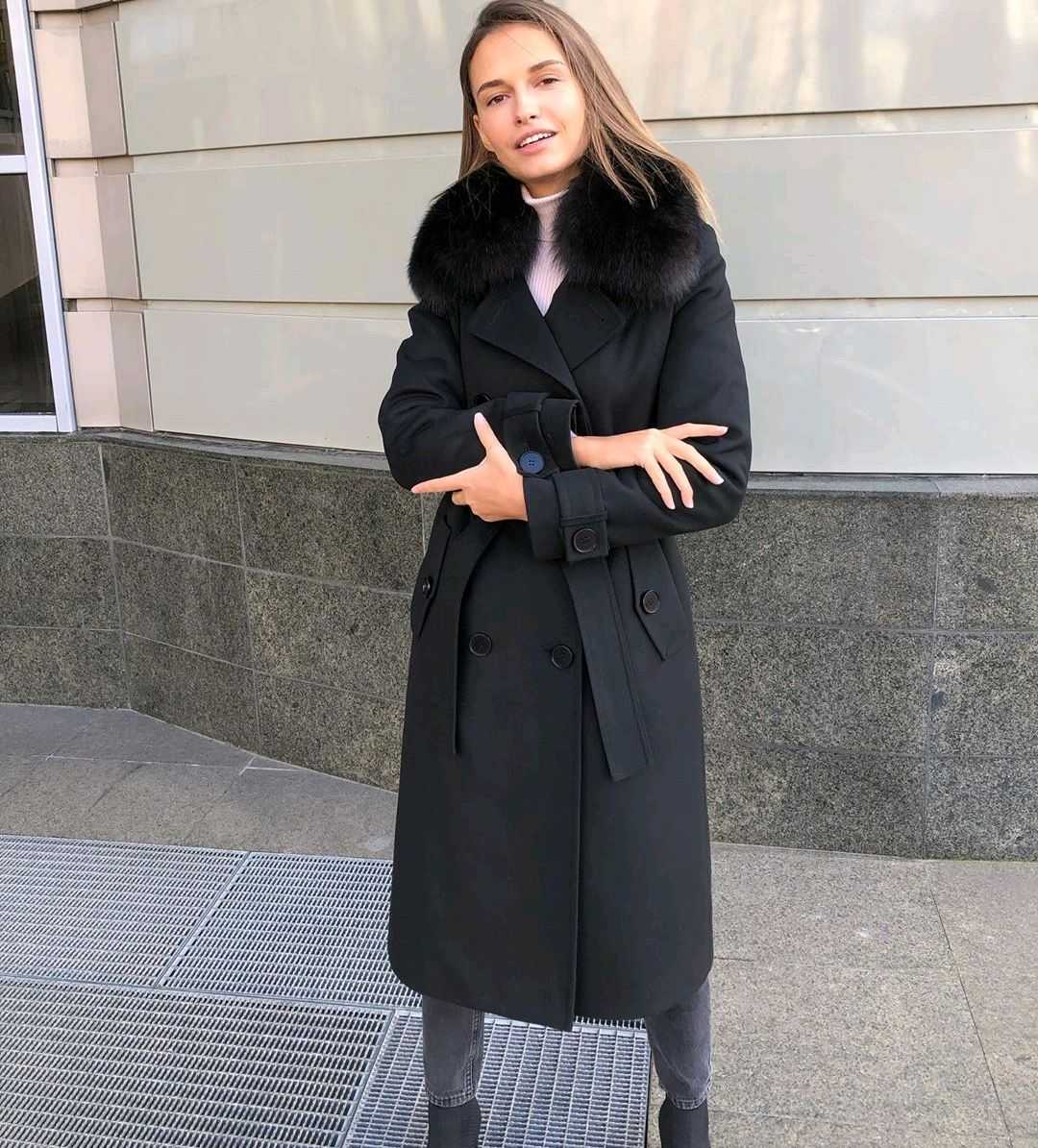 Женское черное пальто – с чем советуют носить его стилисты в 2022 году Выбираем правильную обувь и головной убор Актуальные образы с фото
